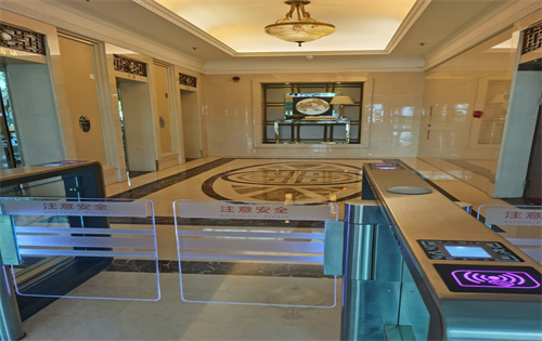 华一控股大厦大堂